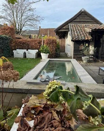 Bed & Breakfast Onder De Noot